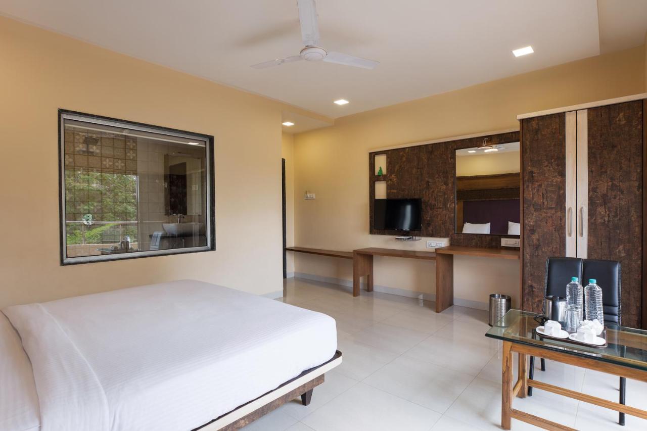 City Palace Resort Lonavala Exterior foto