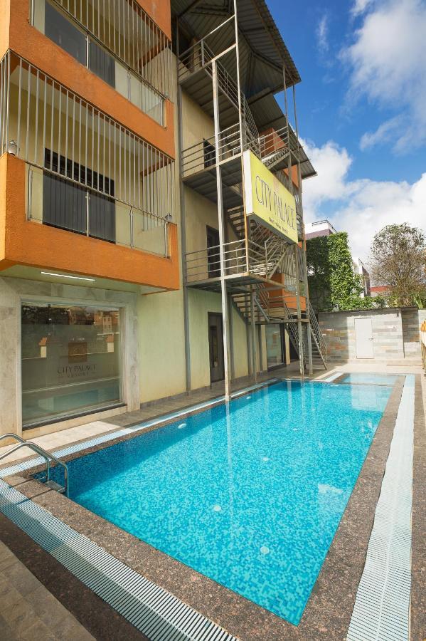 City Palace Resort Lonavala Exterior foto